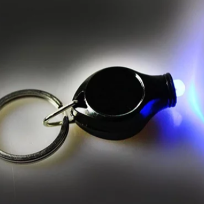 UV keyring torch